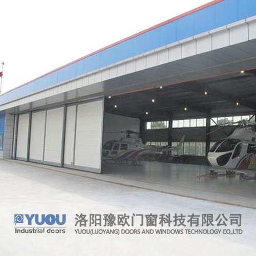 河南機(jī)庫(kù)大門(mén) 河南機(jī)庫(kù)大門(mén)